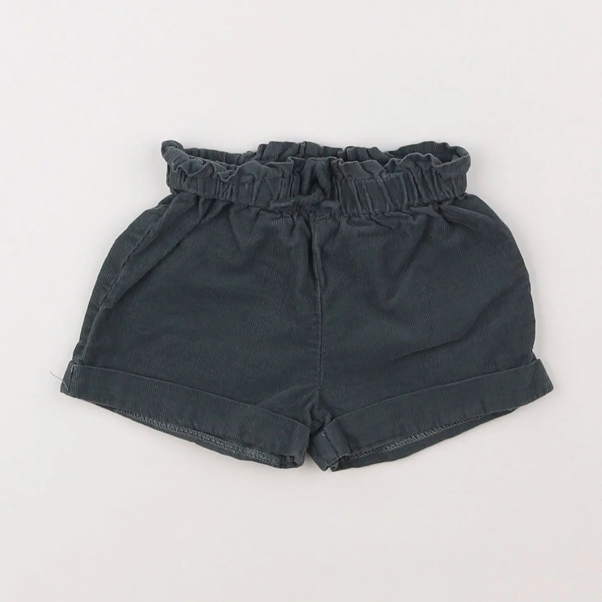 Vertbaudet - short vert - 12 mois