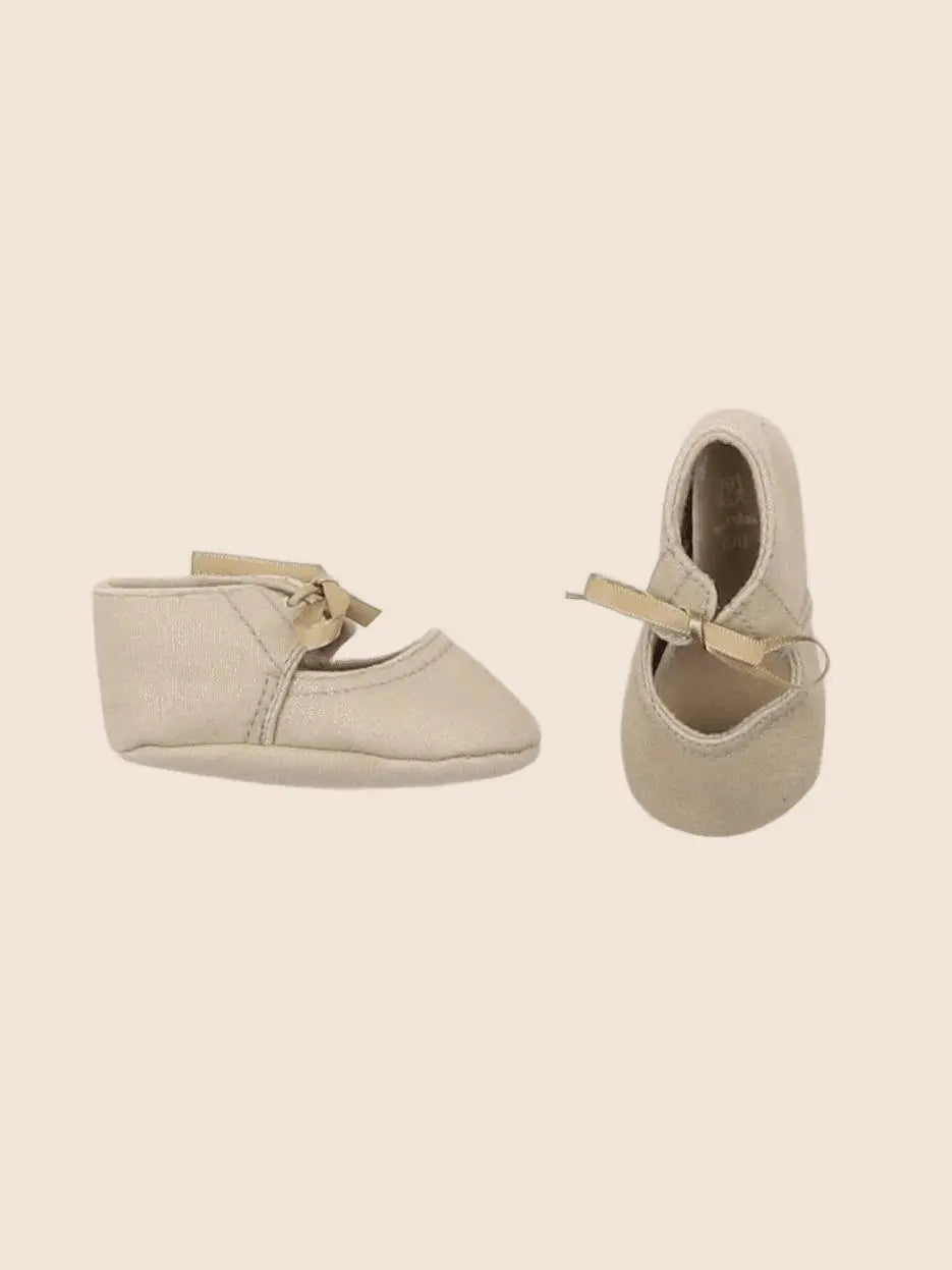 Boutchou - chaussons or - pointure 17/18