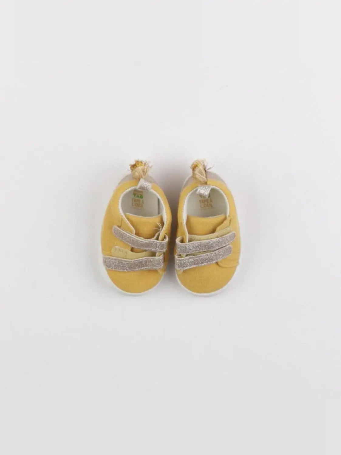 Tape à l'oeil - chaussons jaune - pointure 17/18