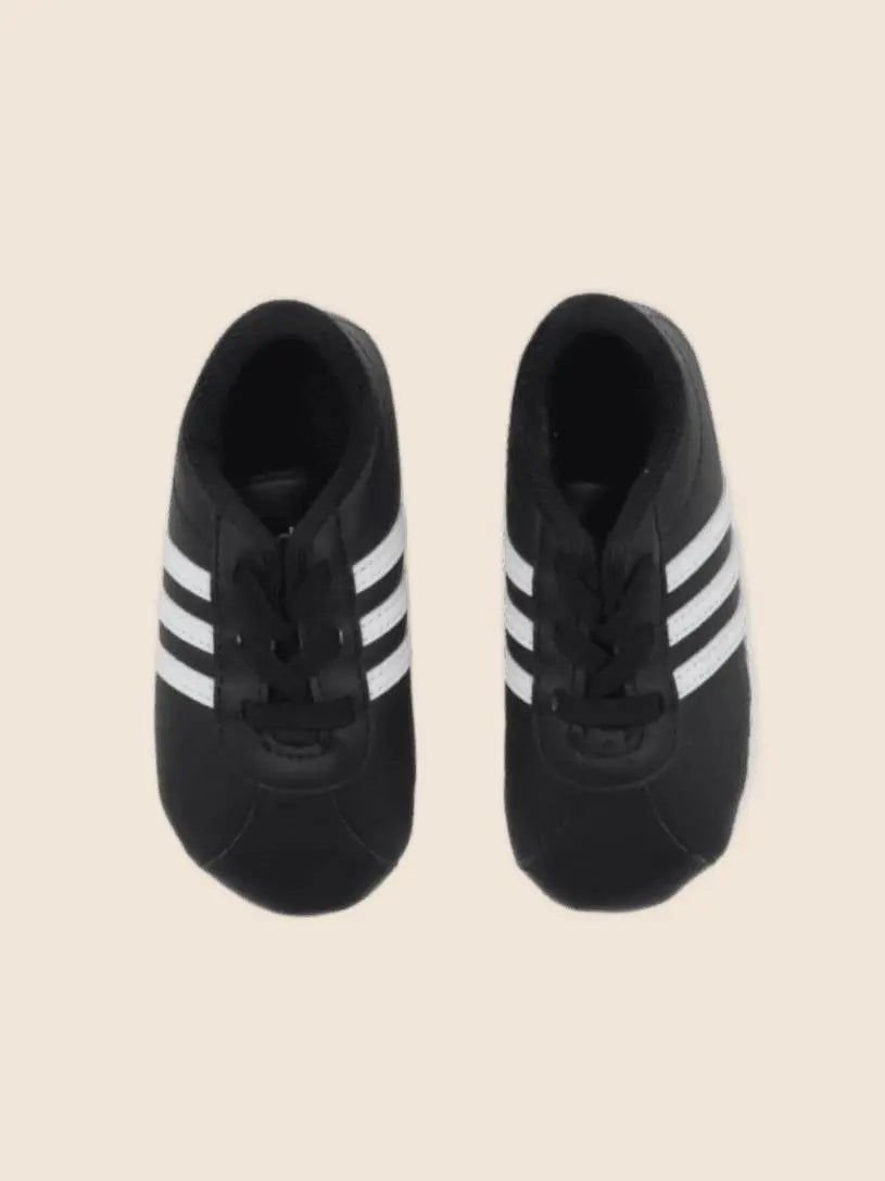 Adidas - chaussons noir - pointure 20