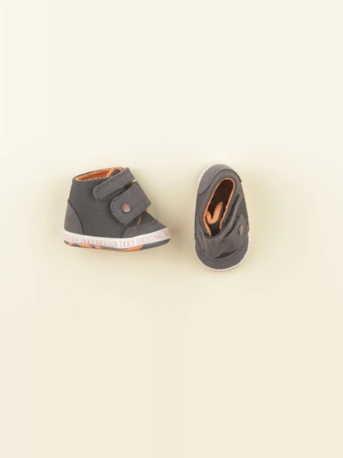 IKKS - chaussons gris - pointure 17/18