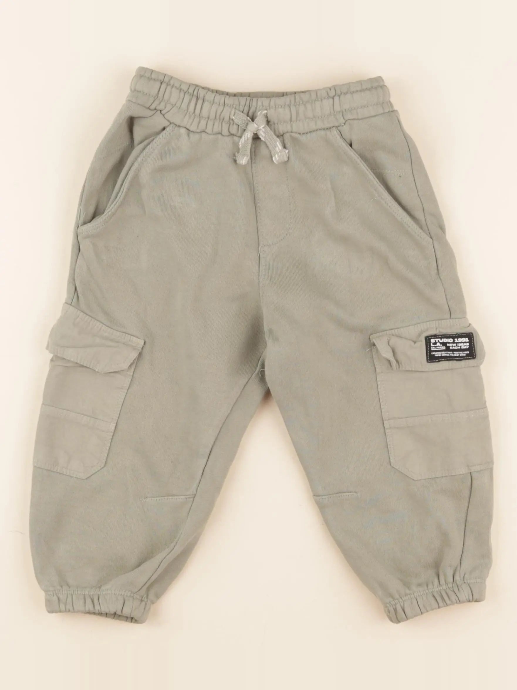 Zara - jogging vert - 18 mois