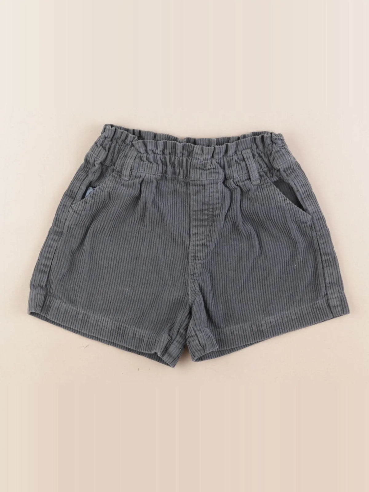 Vertbaudet - short gris - 5 ans