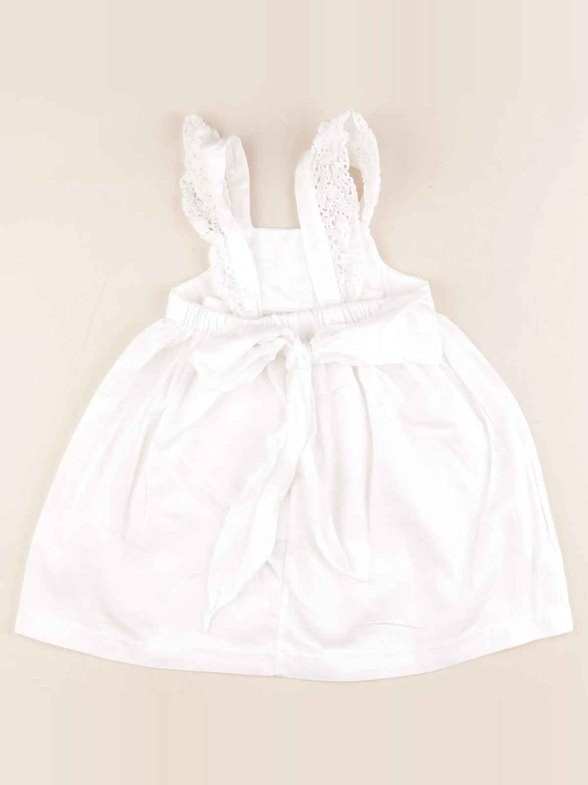 Lola Palacios - robe blanc - 4 ans