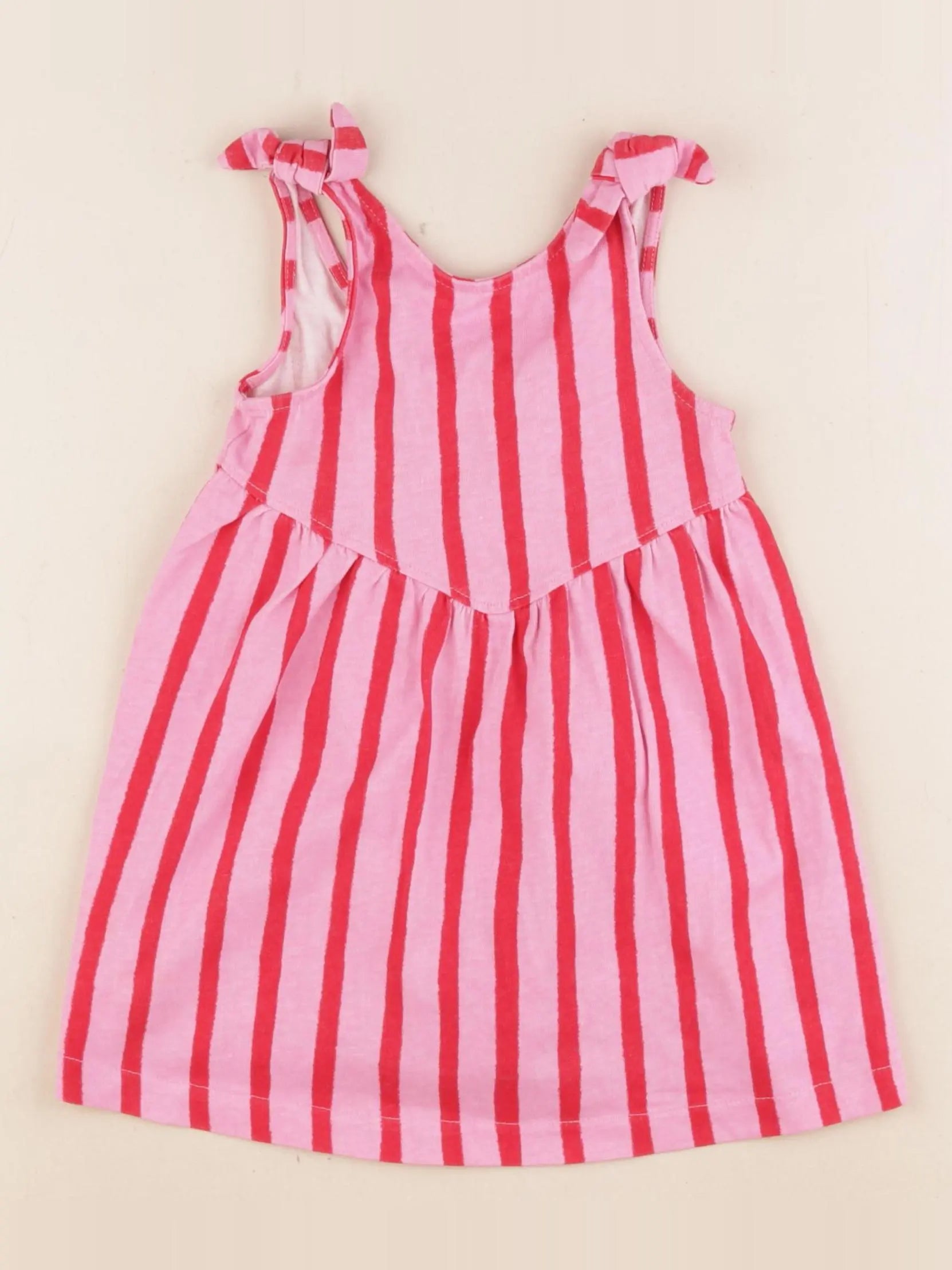 Zara - robe rose, rouge - 1 an