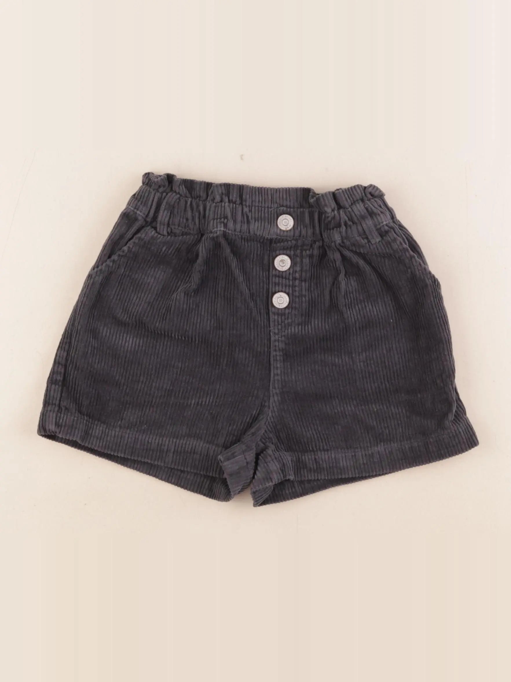 Vertbaudet - short gris - 5 ans