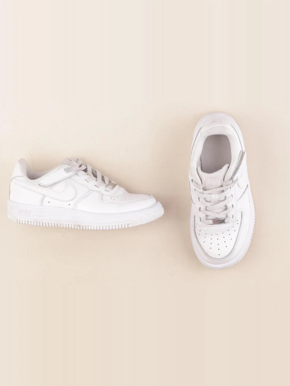 Nike - baskets blanc - pointure 29/30