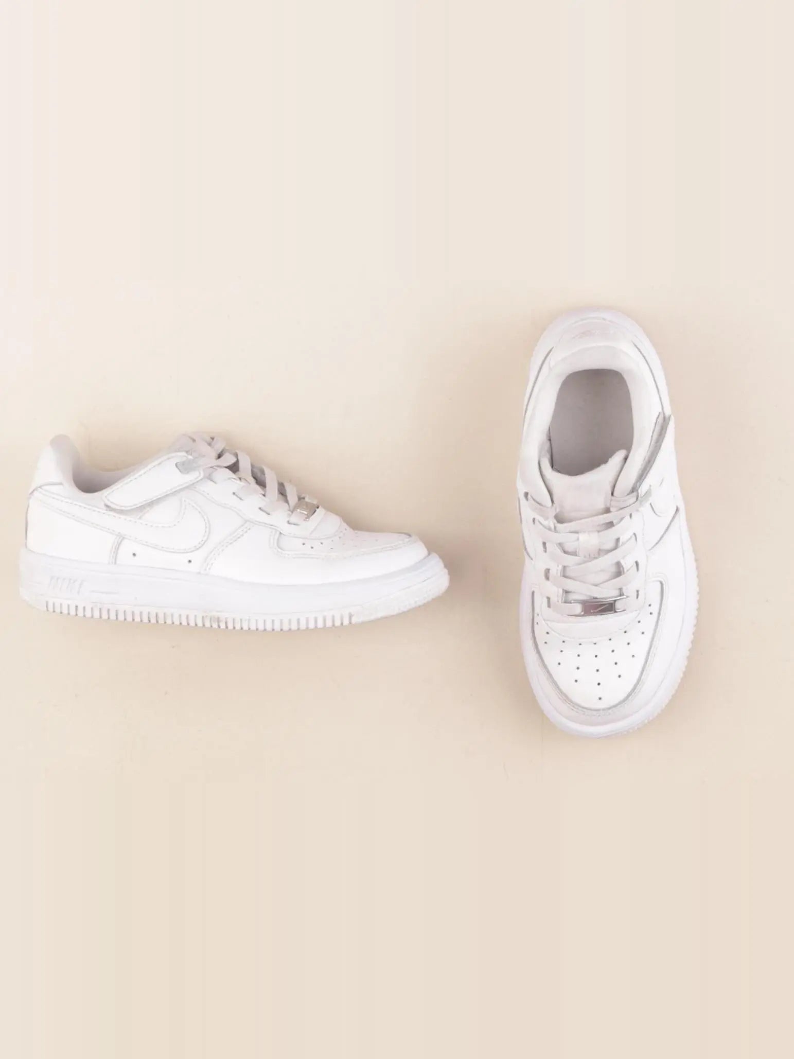 Nike - baskets blanc - pointure 29/30