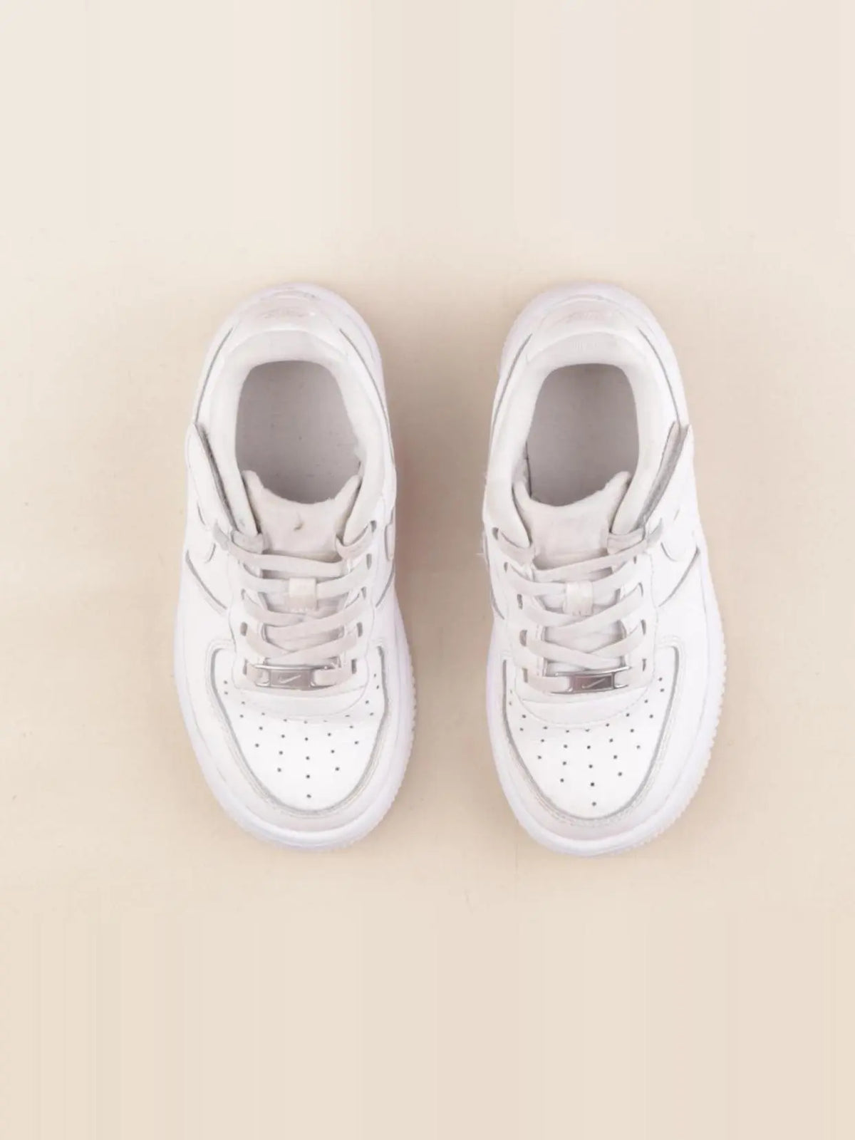 Nike - baskets blanc - pointure 29/30