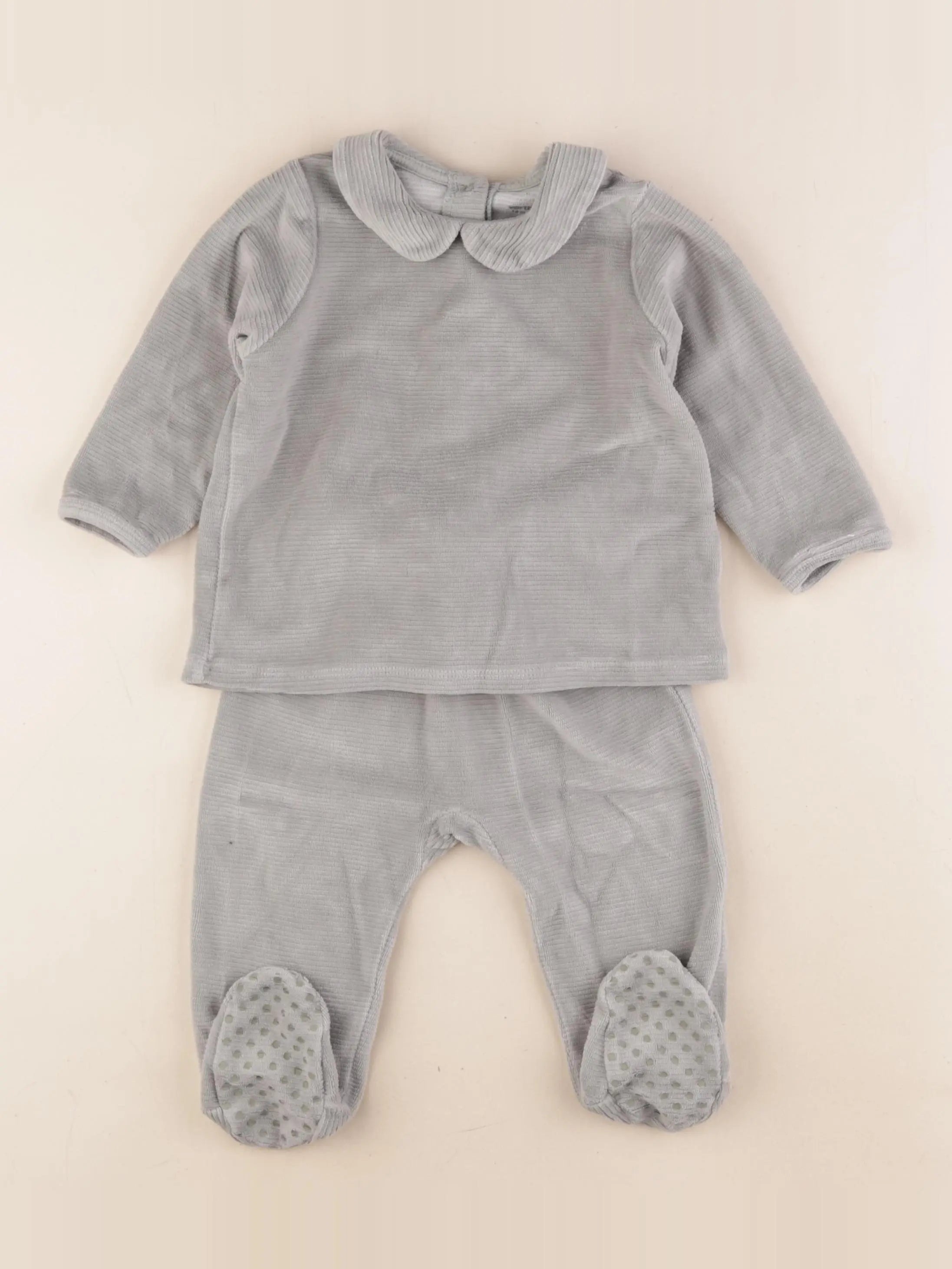 Vertbaudet - pyjama velours vert - 18 mois