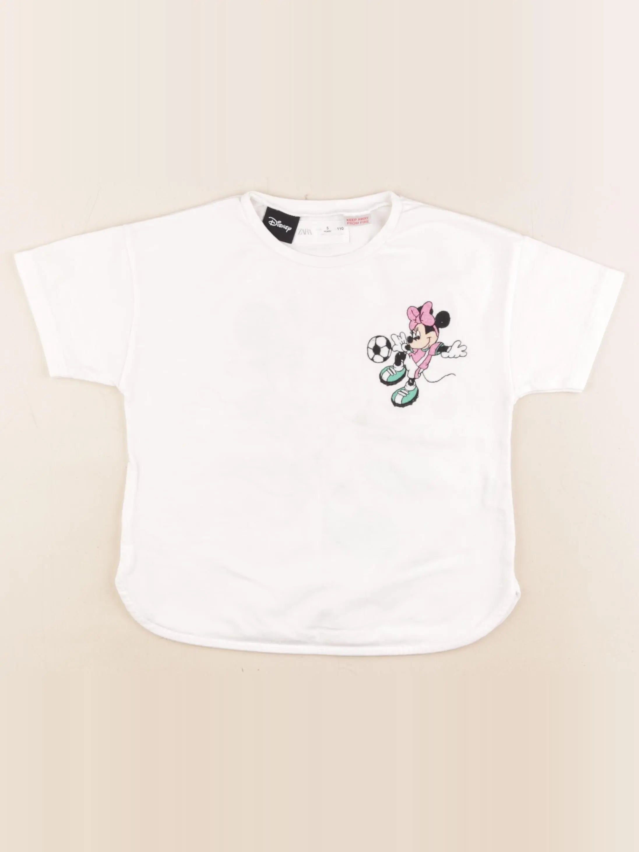 Zara - tee-shirt imprimé au dos blanc - 5 ans
