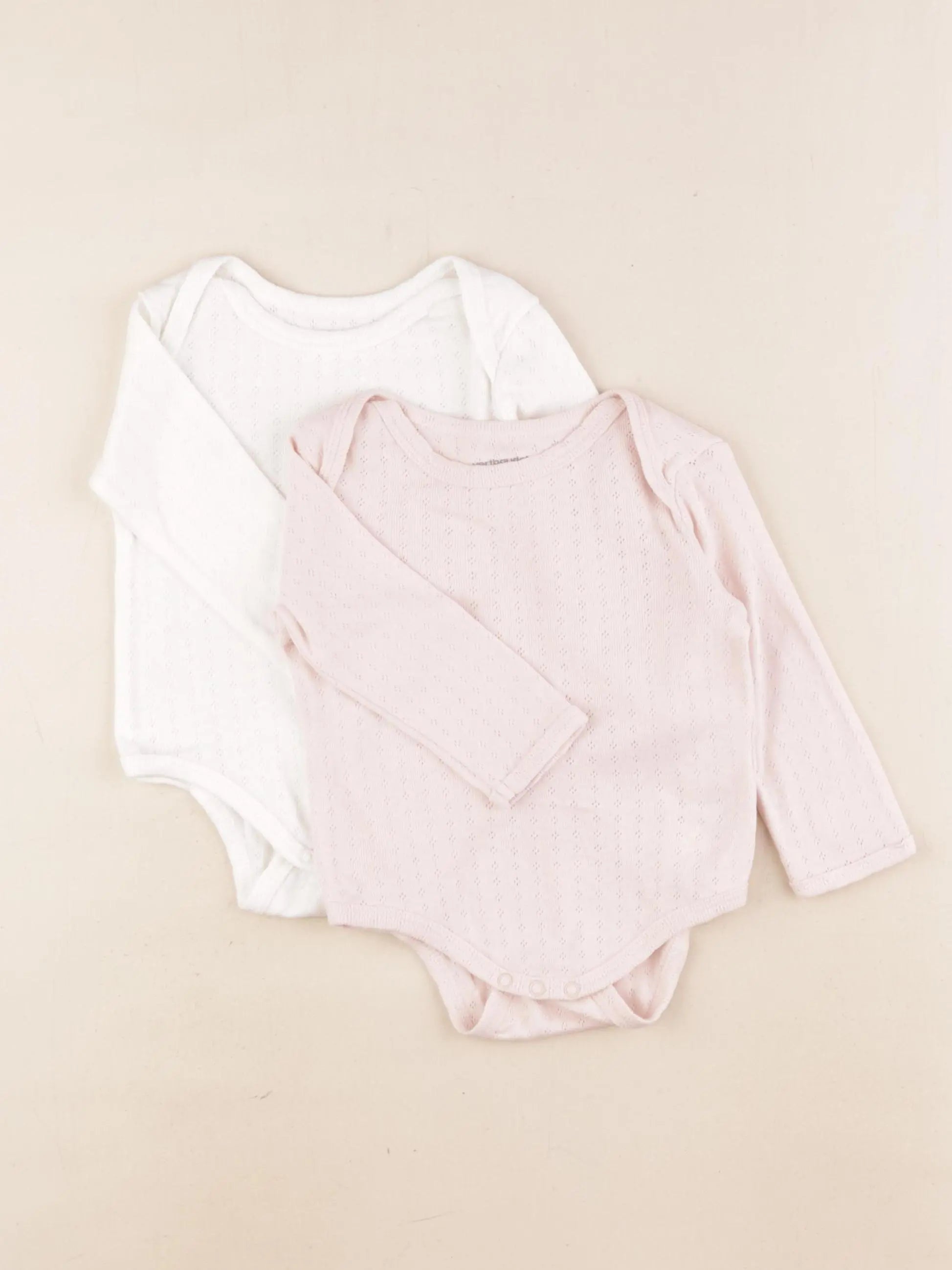 Vertbaudet - lot de 2 bodies en coton rose, blanc - 9 mois