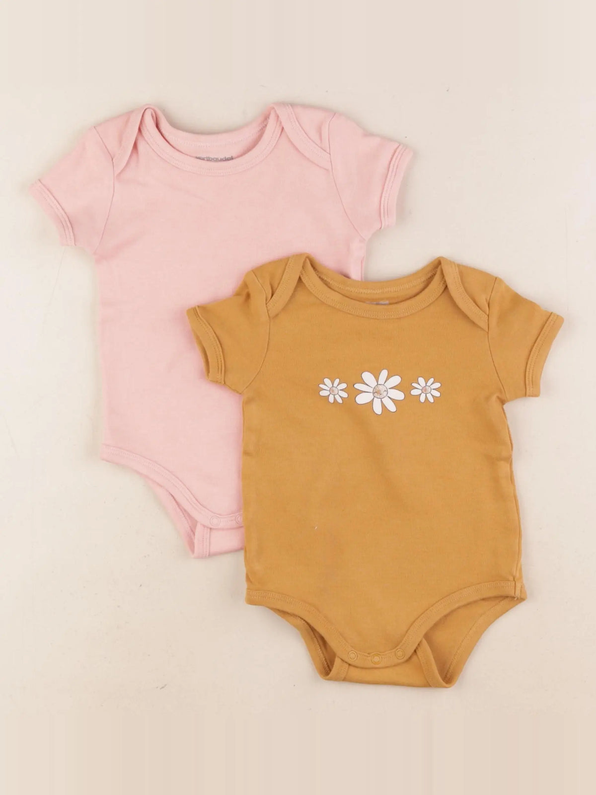 Vertbaudet - lot de 2 bodies en coton marron, rose - 9 mois
