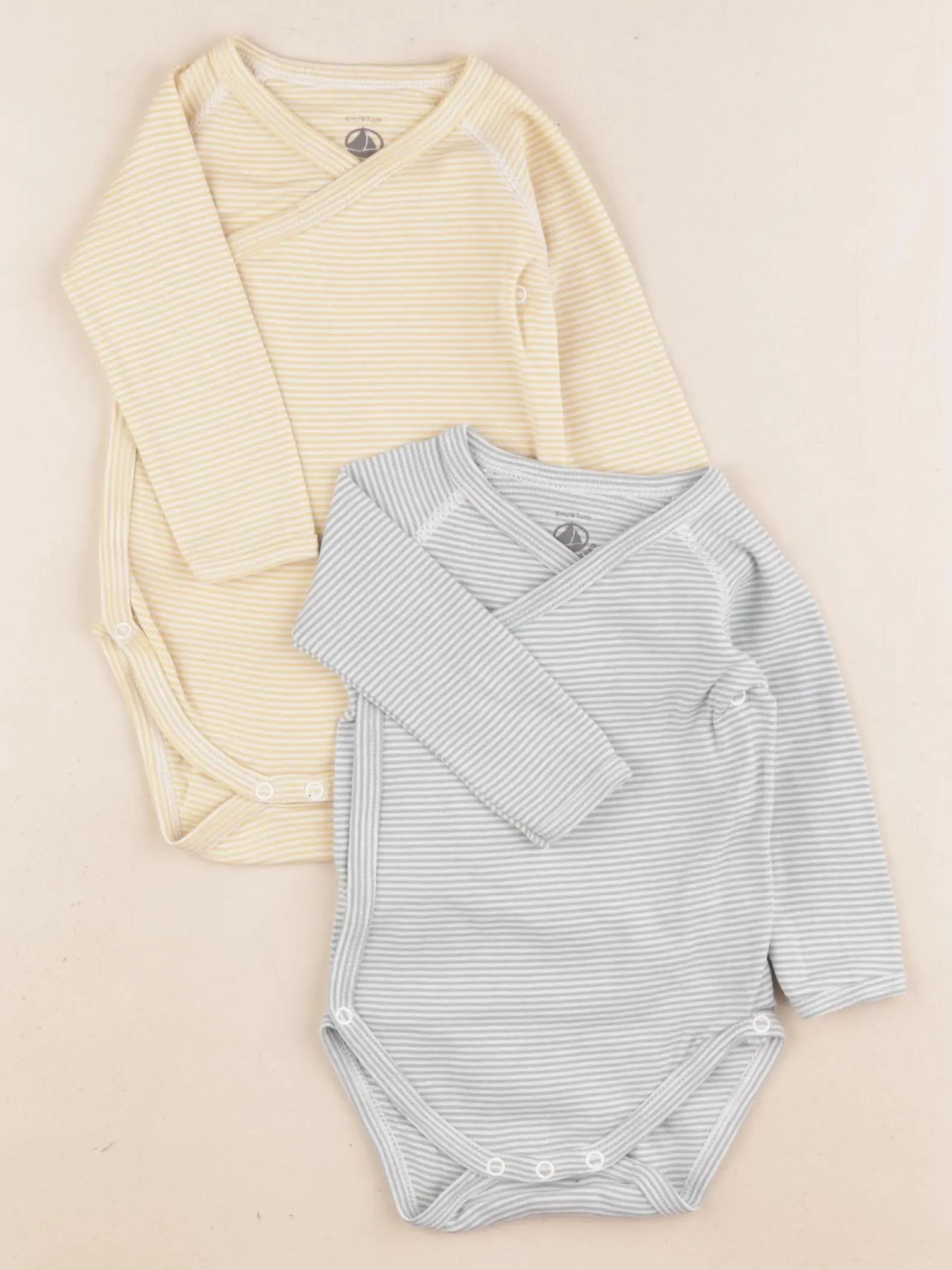 Petit Bateau - lot de 2 bodies en coton jaune, vert - 6 mois
