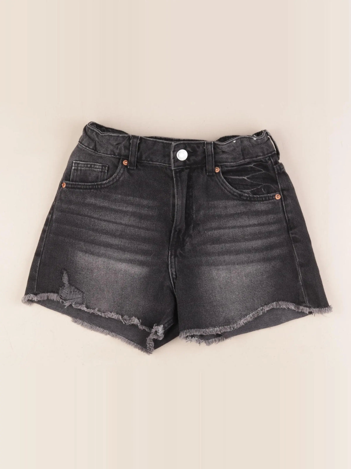 H&M - short noir - 10/11 ans