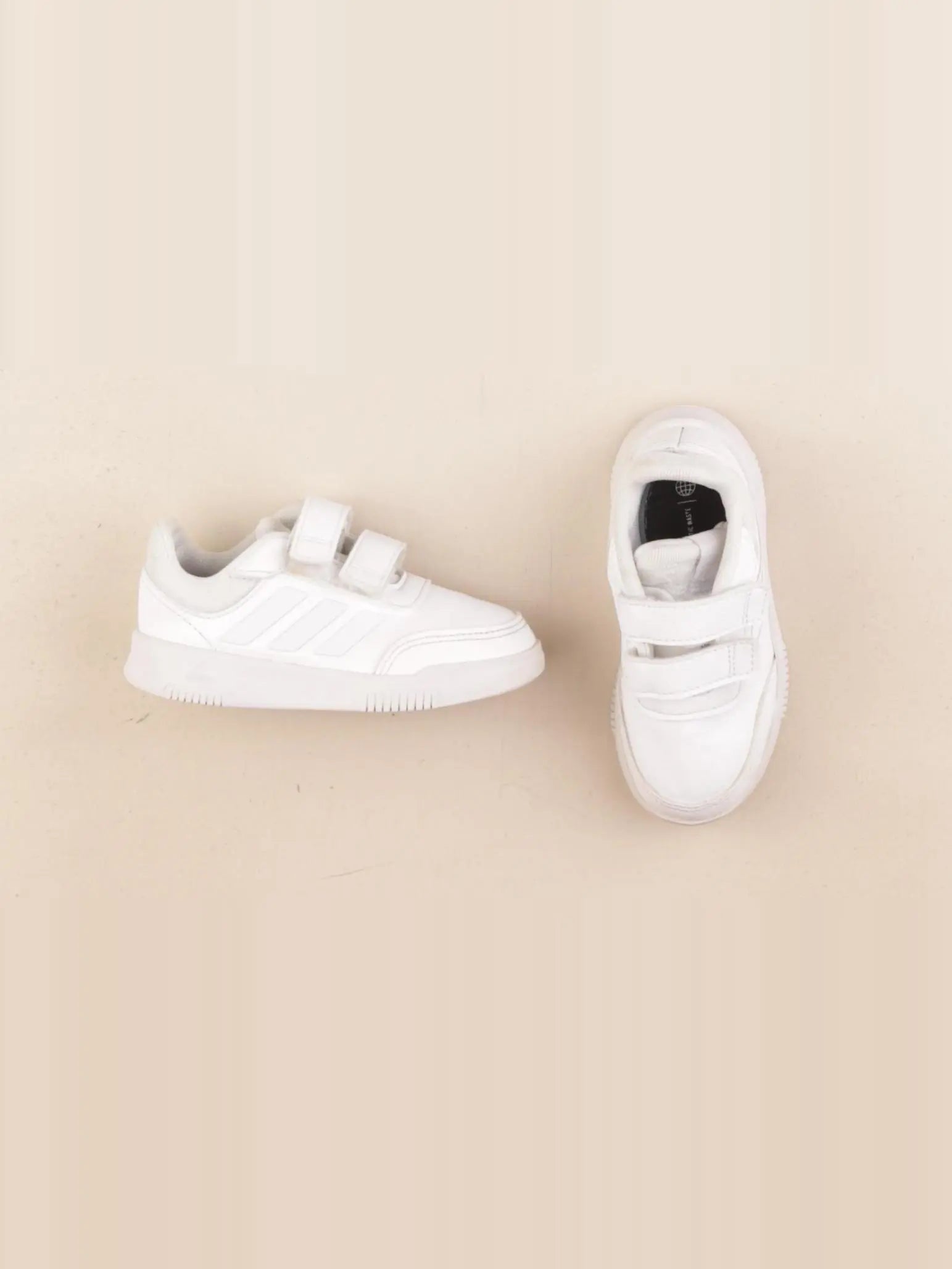 Adidas - baskets blanc - pointure 24