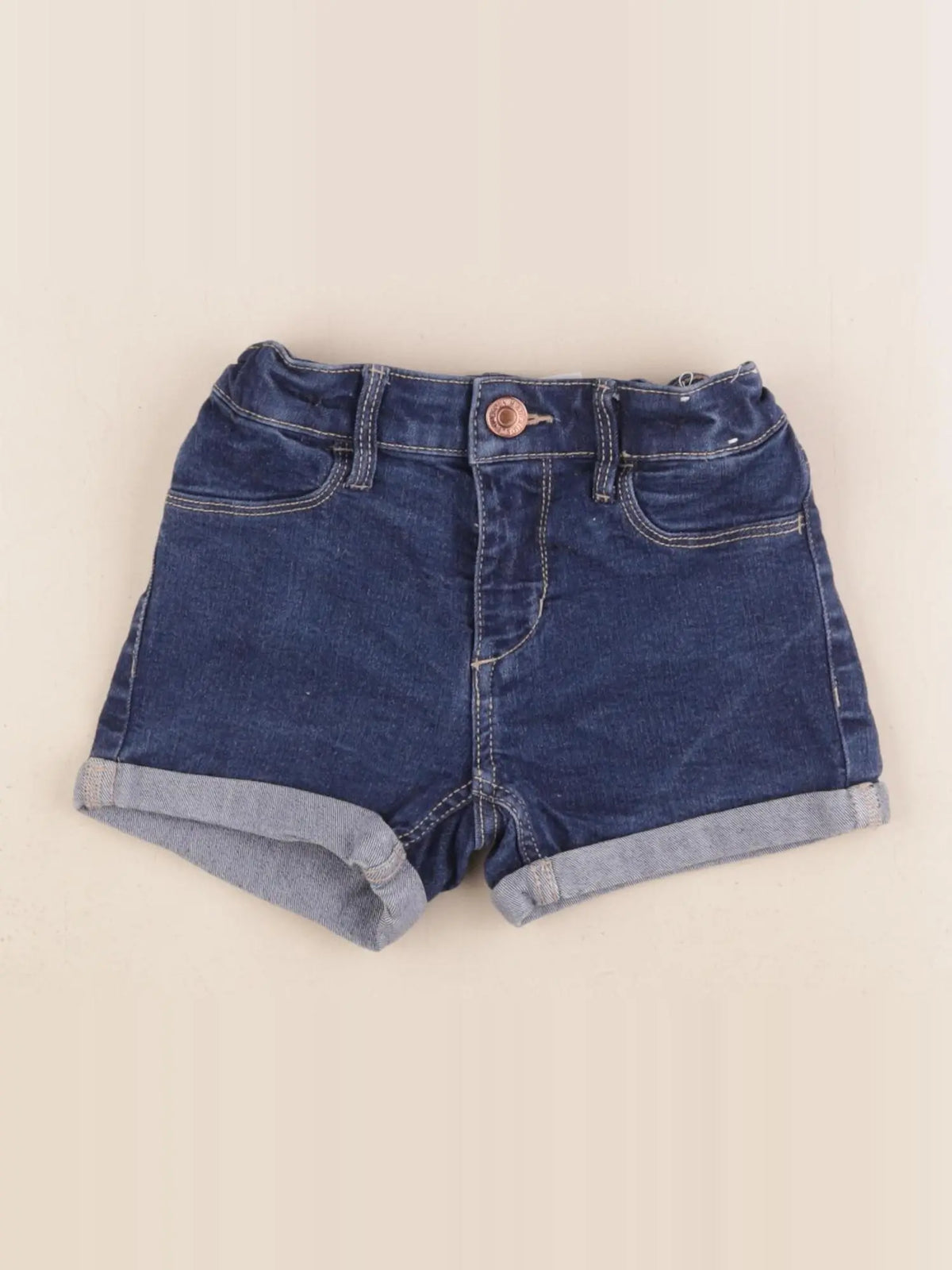 H&M - short bleu - 3/4 ans