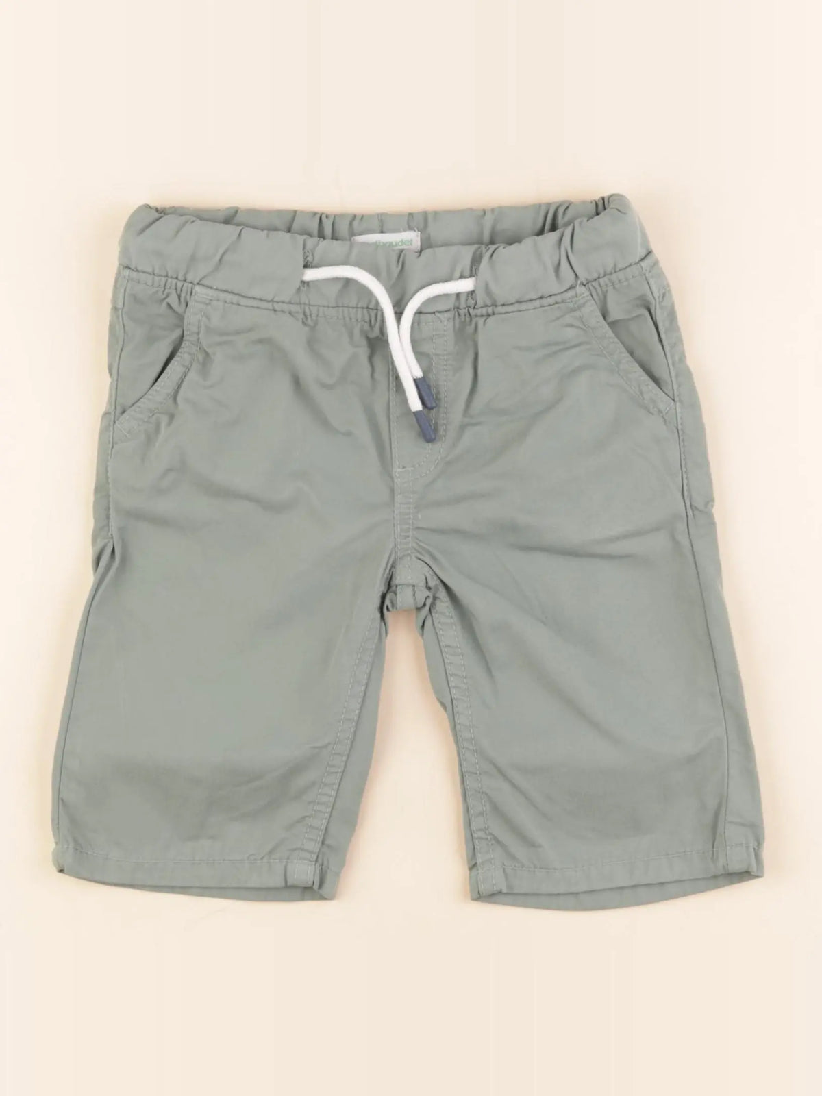 Vertbaudet - short vert - 4 ans