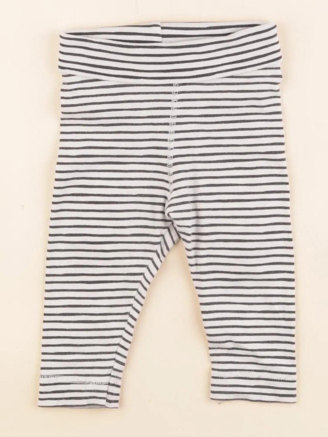 H&M - legging noir - 4/6 mois