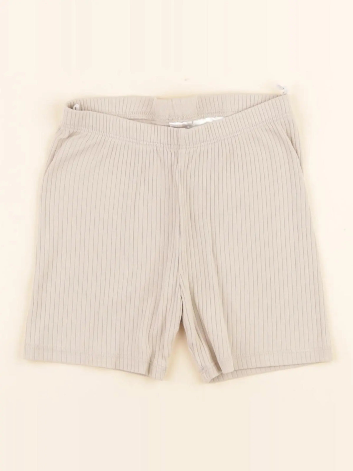H&M - short beige - 3/4 ans