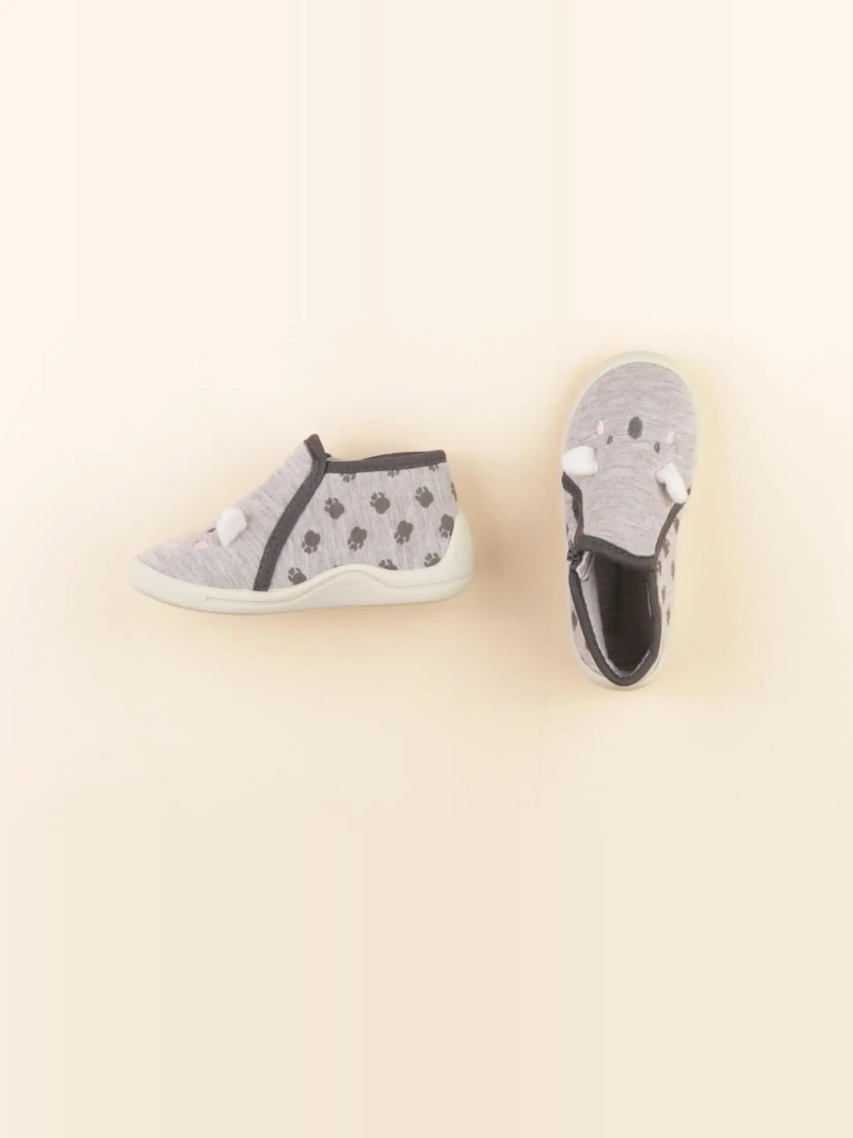 Vertbaudet - chaussons gris - pointure 24