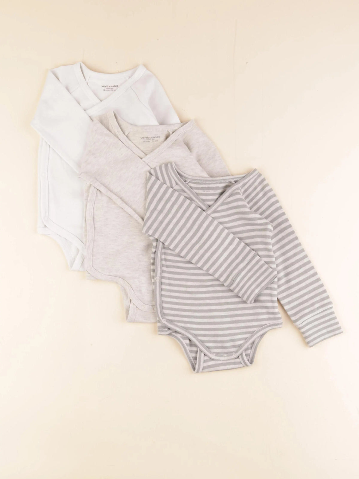 Vertbaudet - lot de 3 bodies en coton beige, vert - 12 mois