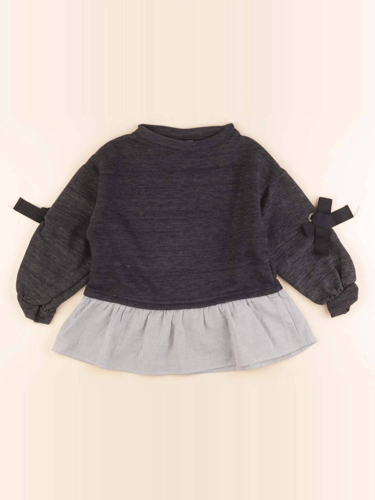 Zara - sweat gris - 5 ans