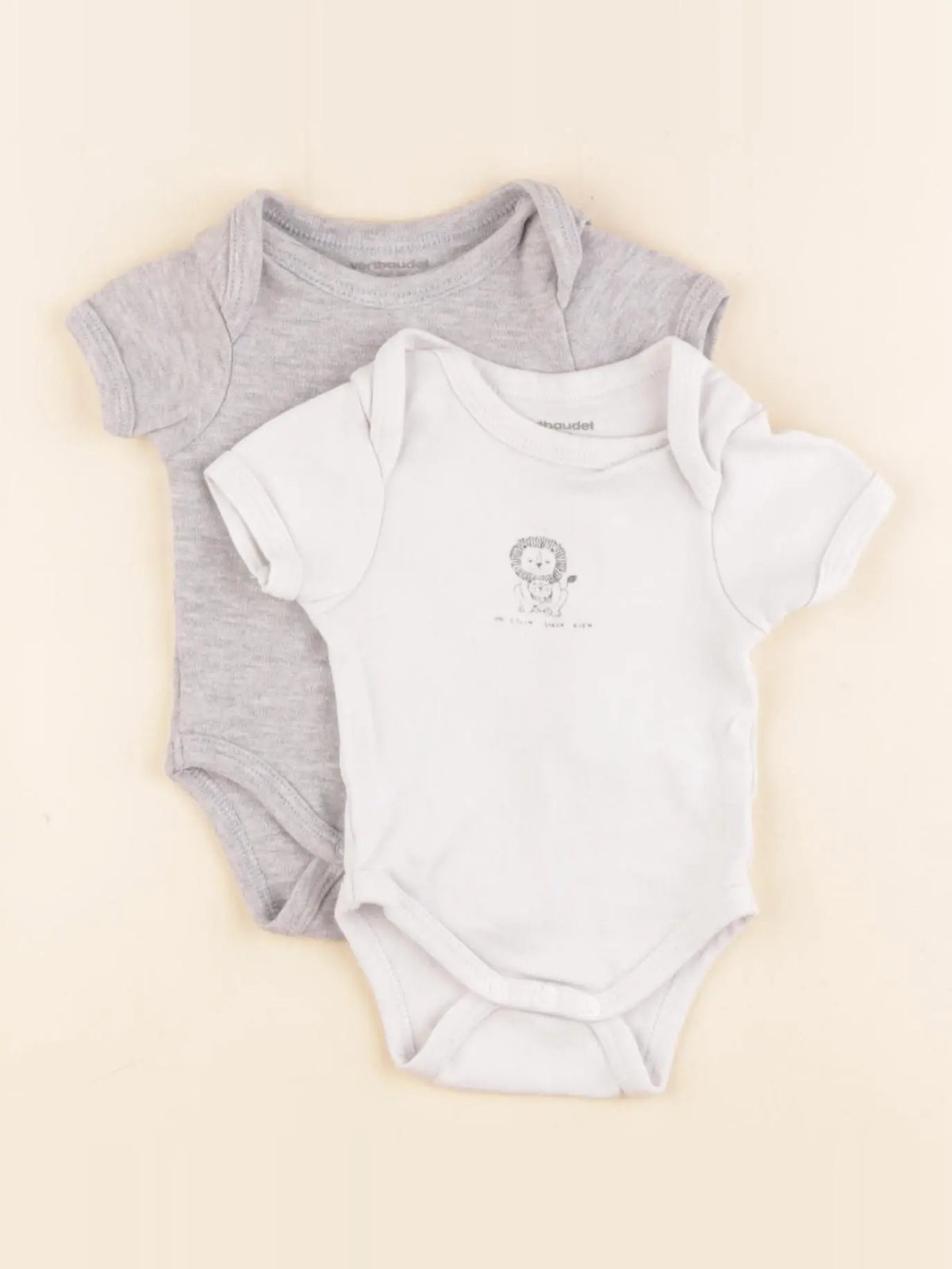Vertbaudet - lot de 2 bodies en coton blanc, gris - 1 mois