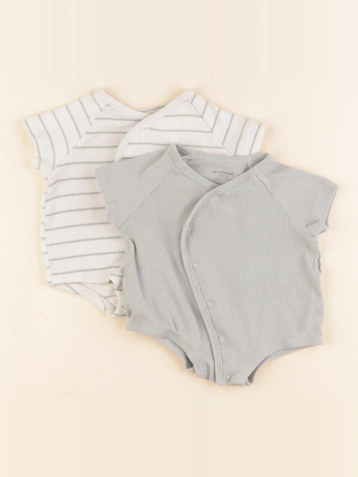 Vertbaudet - lot de 2 bodies en coton beige, vert - 1 mois