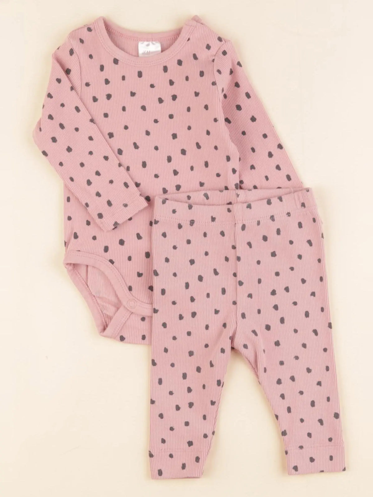 H&M - ensemble rose - 1/2 mois