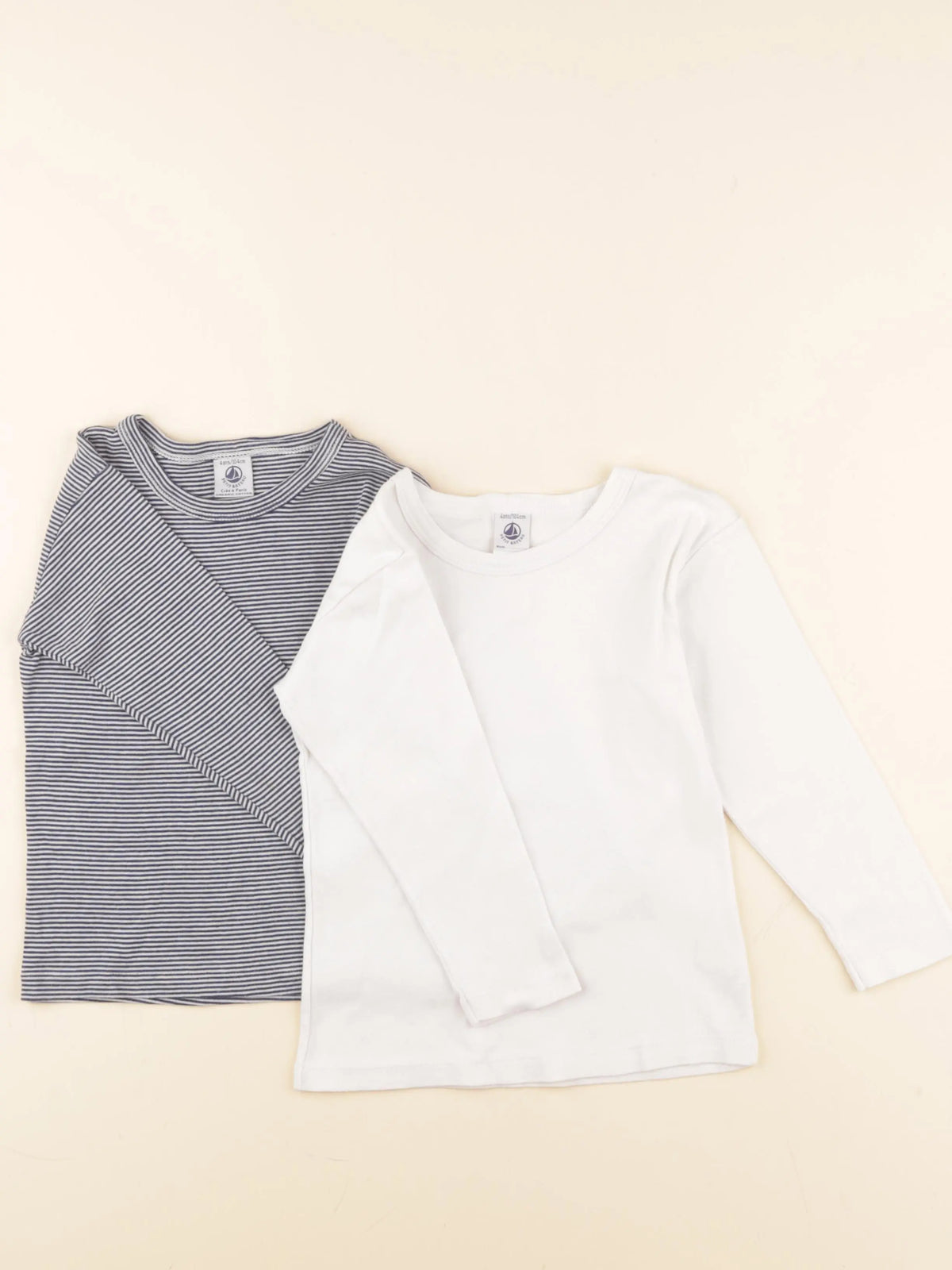 Petit Bateau - lot de 2 maillots de corps blanc, bleu - 4 ans