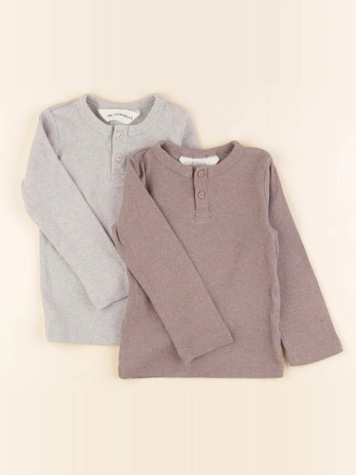 H&M - lot de 2 tee-shirts marron, gris - 12/18 mois