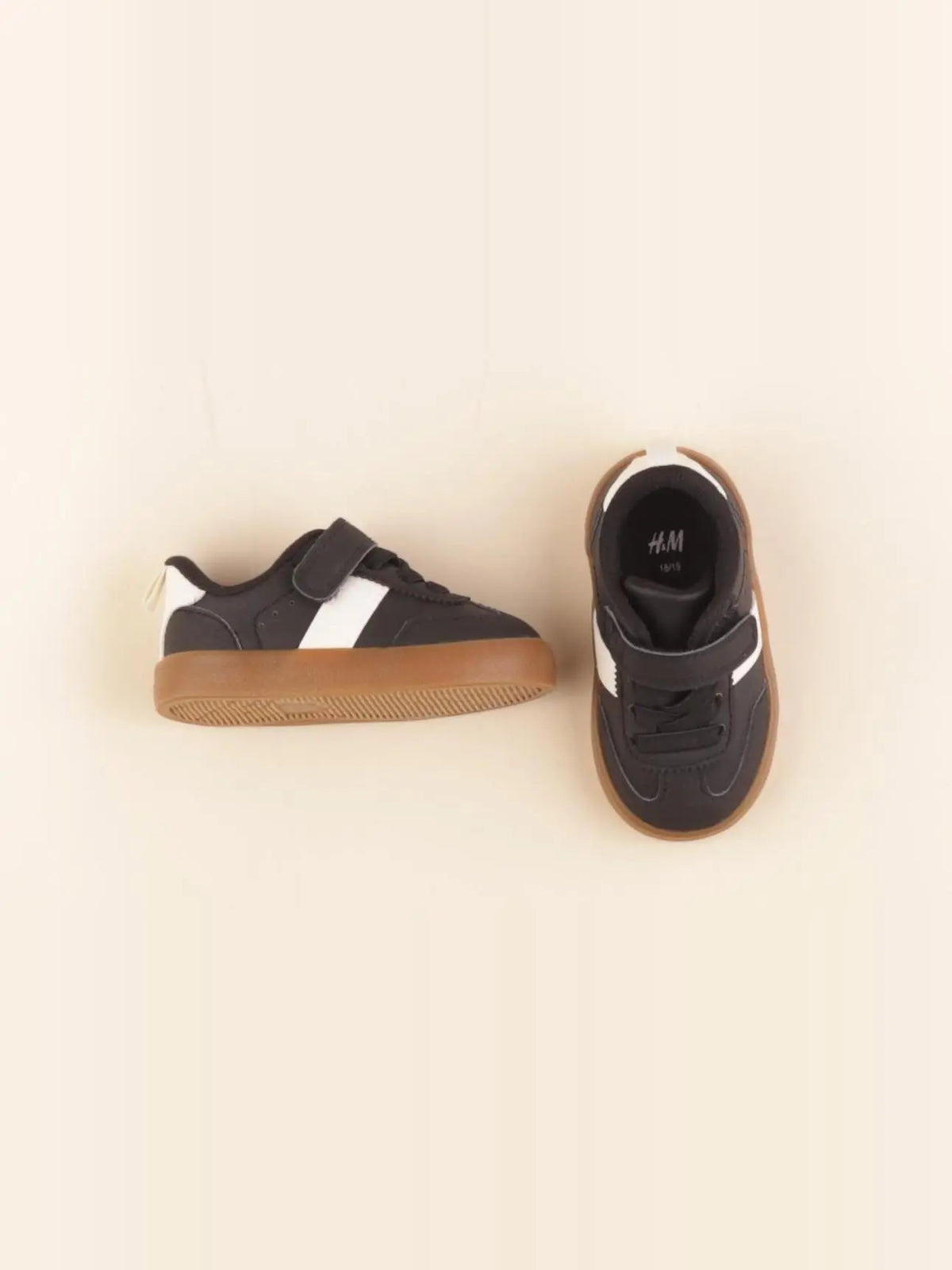 H&M - baskets noir - pointure 18/19