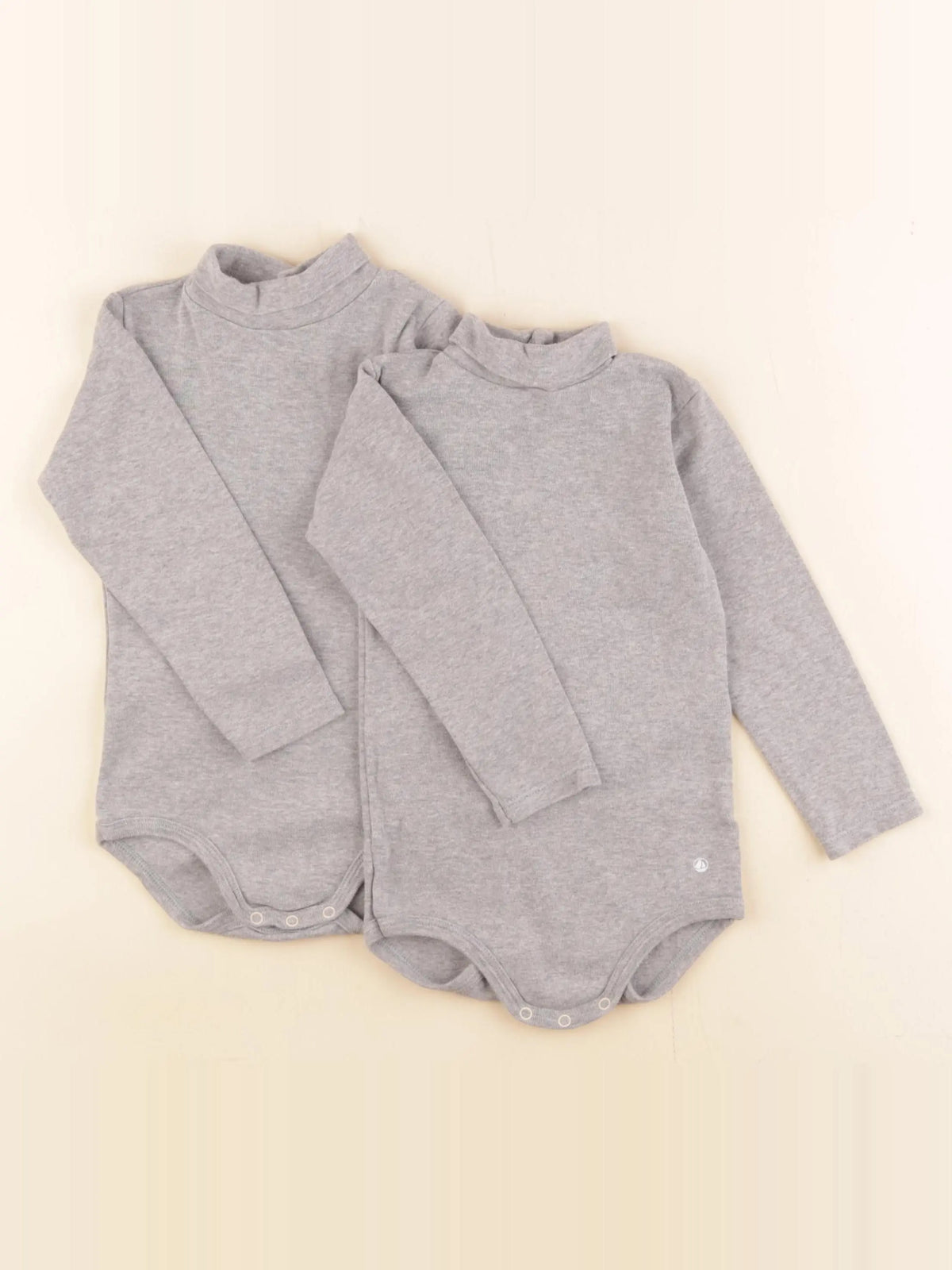 Petit Bateau - lot de 2 bodies à col gris - 24 mois
