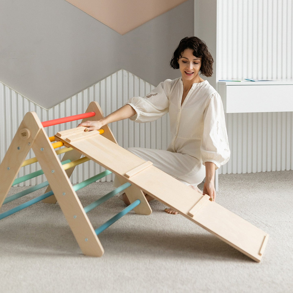 Ensemble - Triangle de Pikler et un grand toboggan à double face