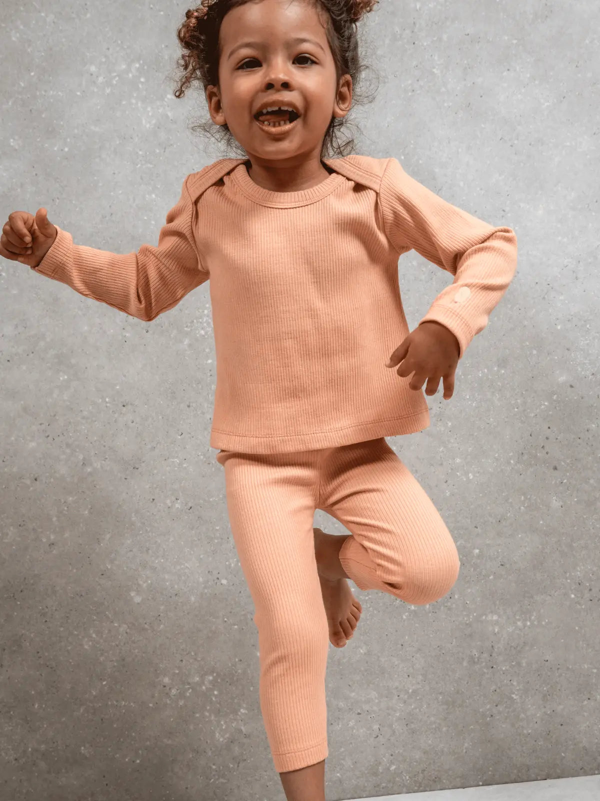 L'Ensemble homewear bébé Pêche