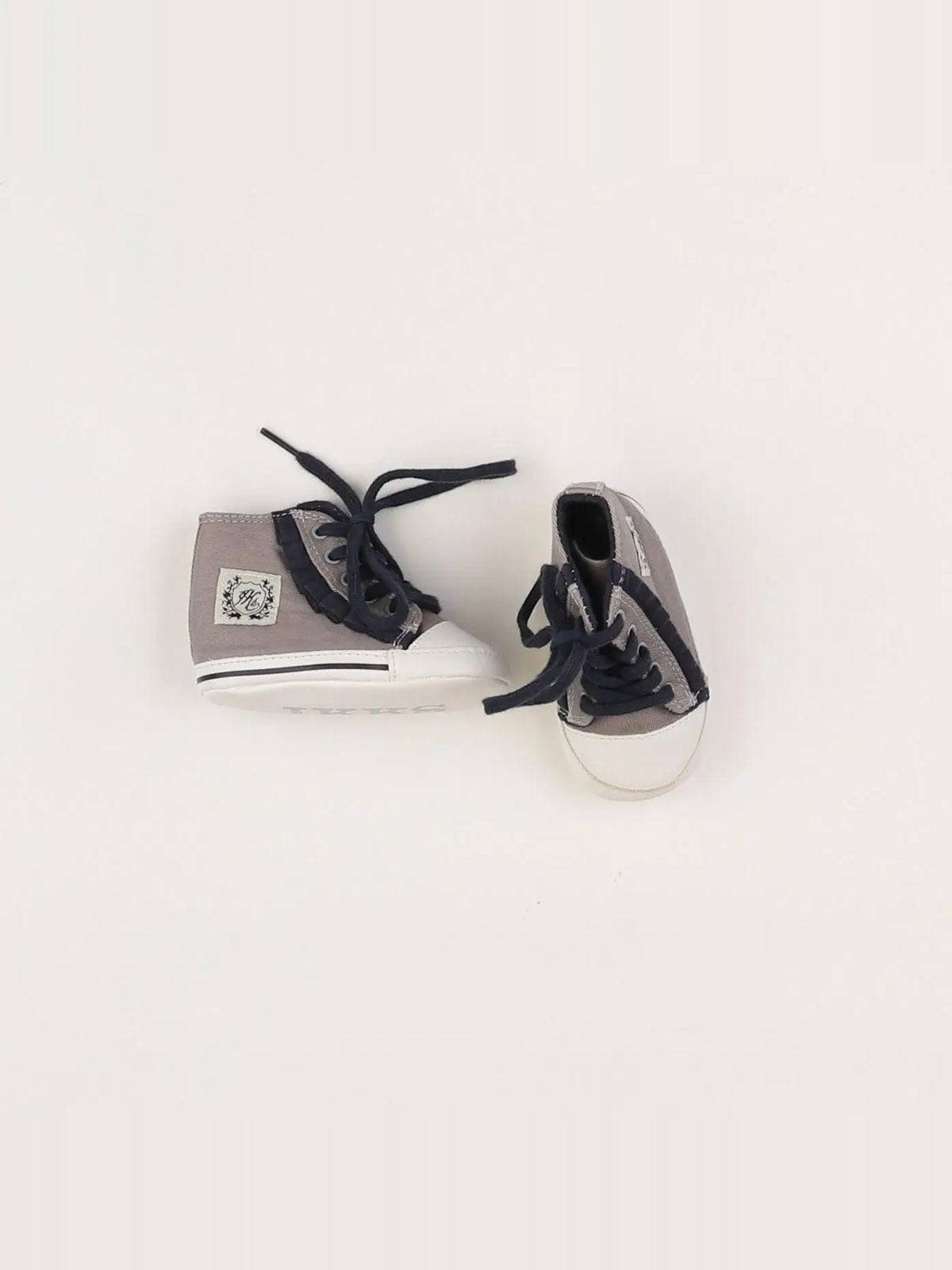 IKKS - chaussons gris - pointure 17/18
