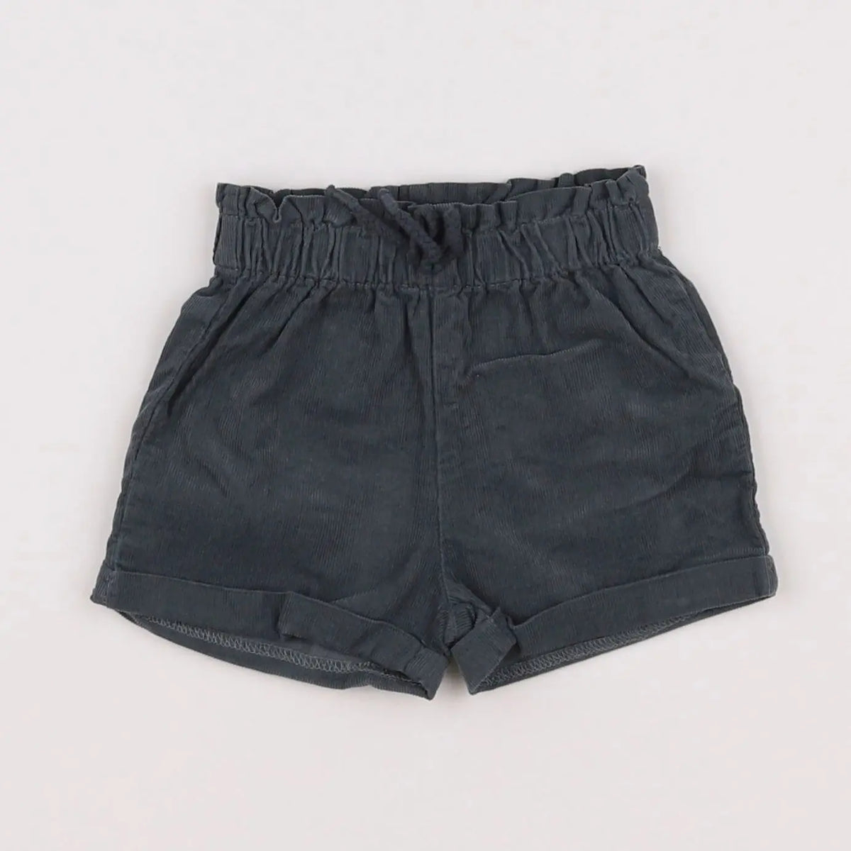 Vertbaudet - short vert - 6 mois