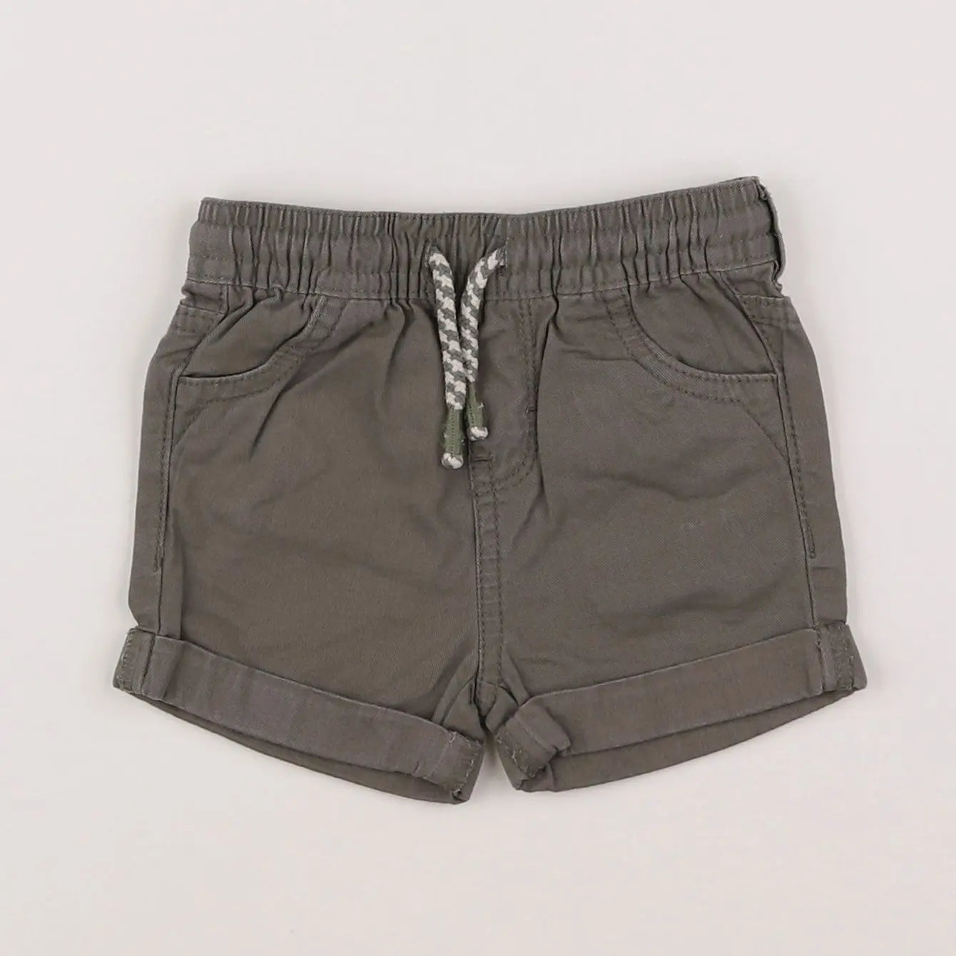 Vertbaudet - short vert - 6 mois