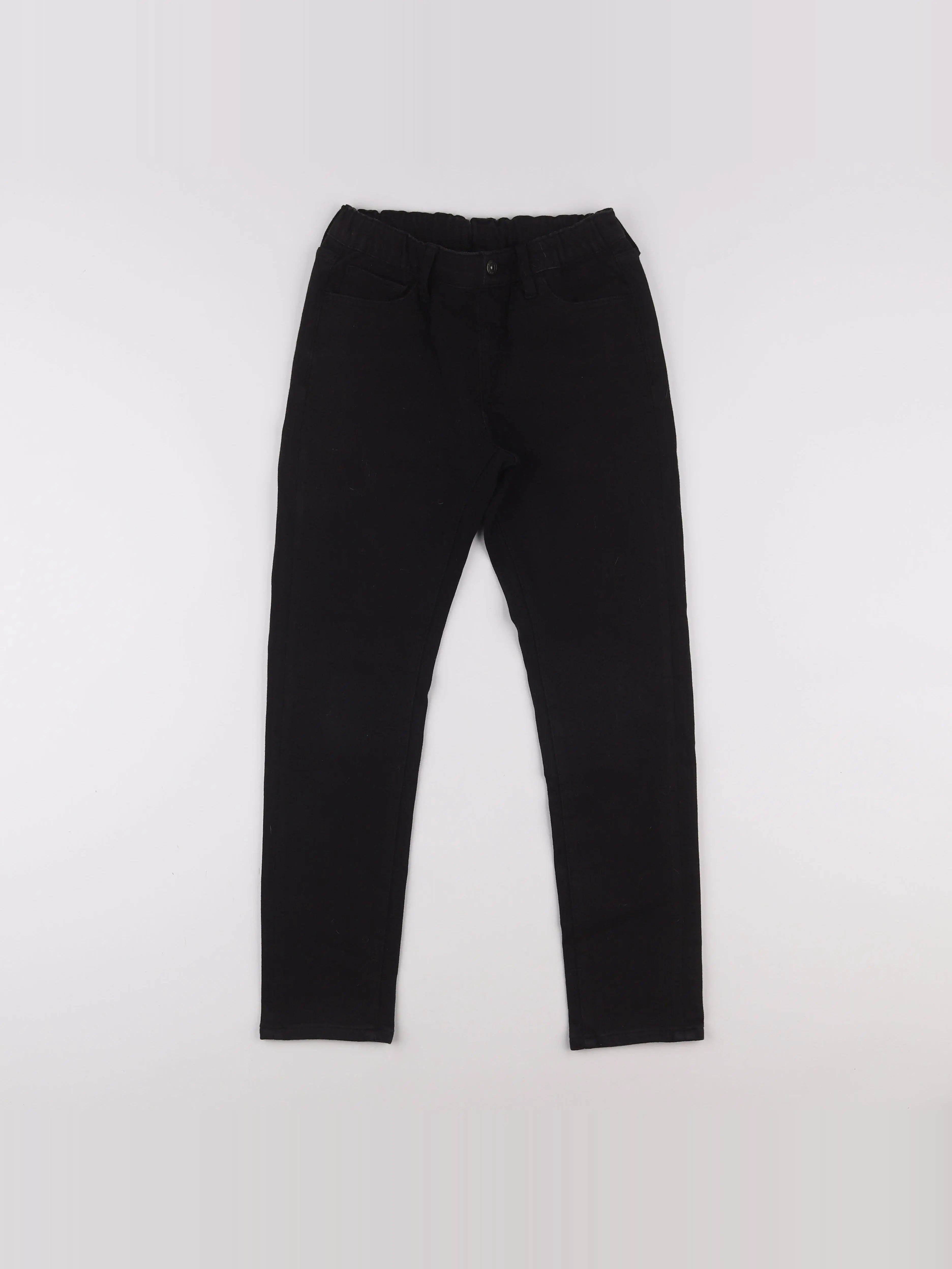 Uniqlo - jean noir - 9/10 ans