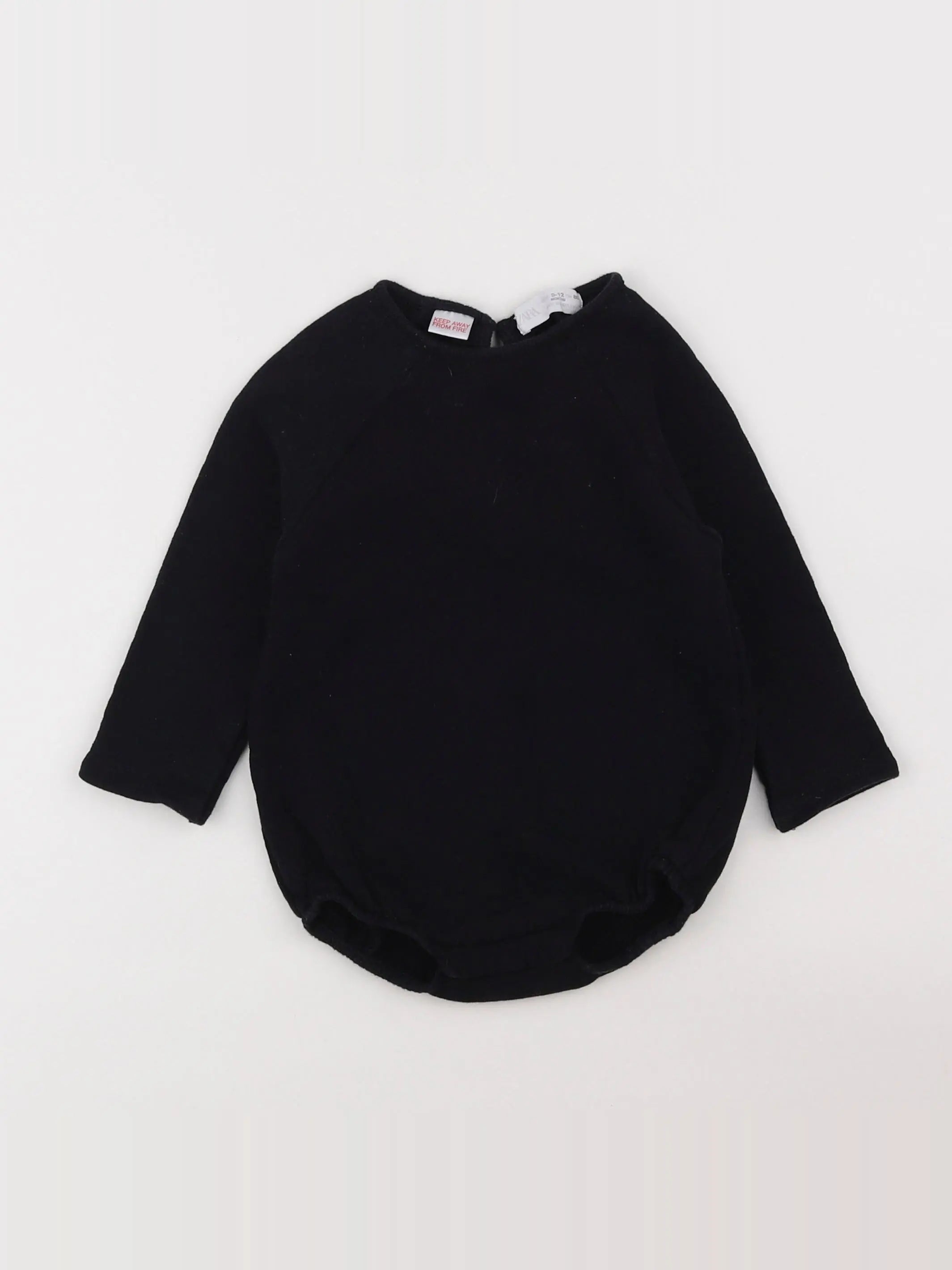 Zara - combinaison "petites ailes de chauve-souris au dos" noir - 9/12 mois