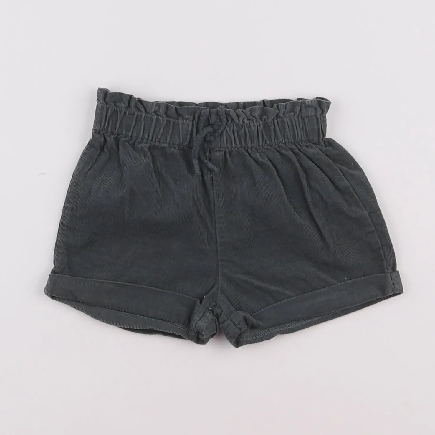 Vertbaudet - short vert - 12 mois