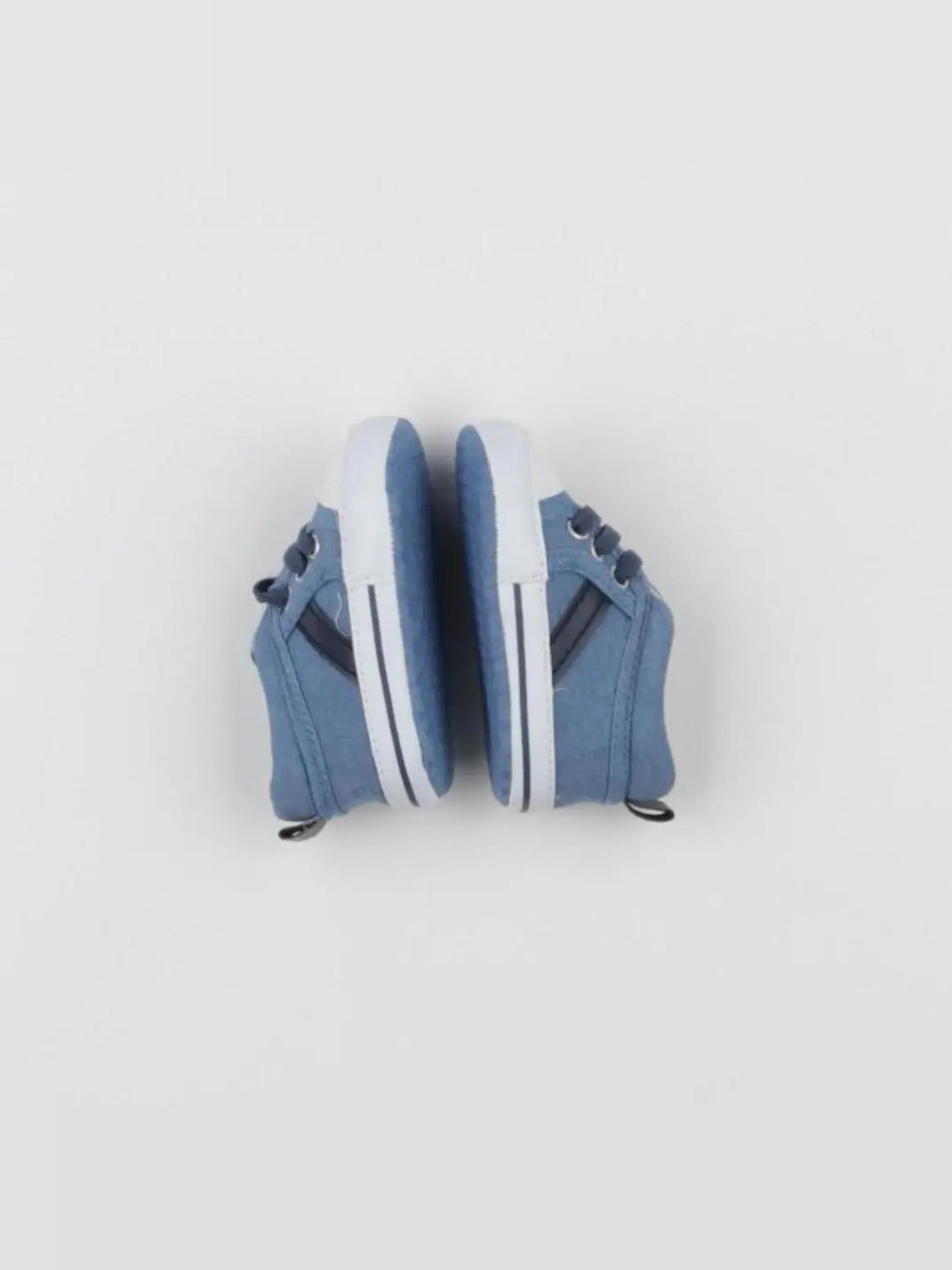 Vertbaudet - chaussons bleu - pointure 17