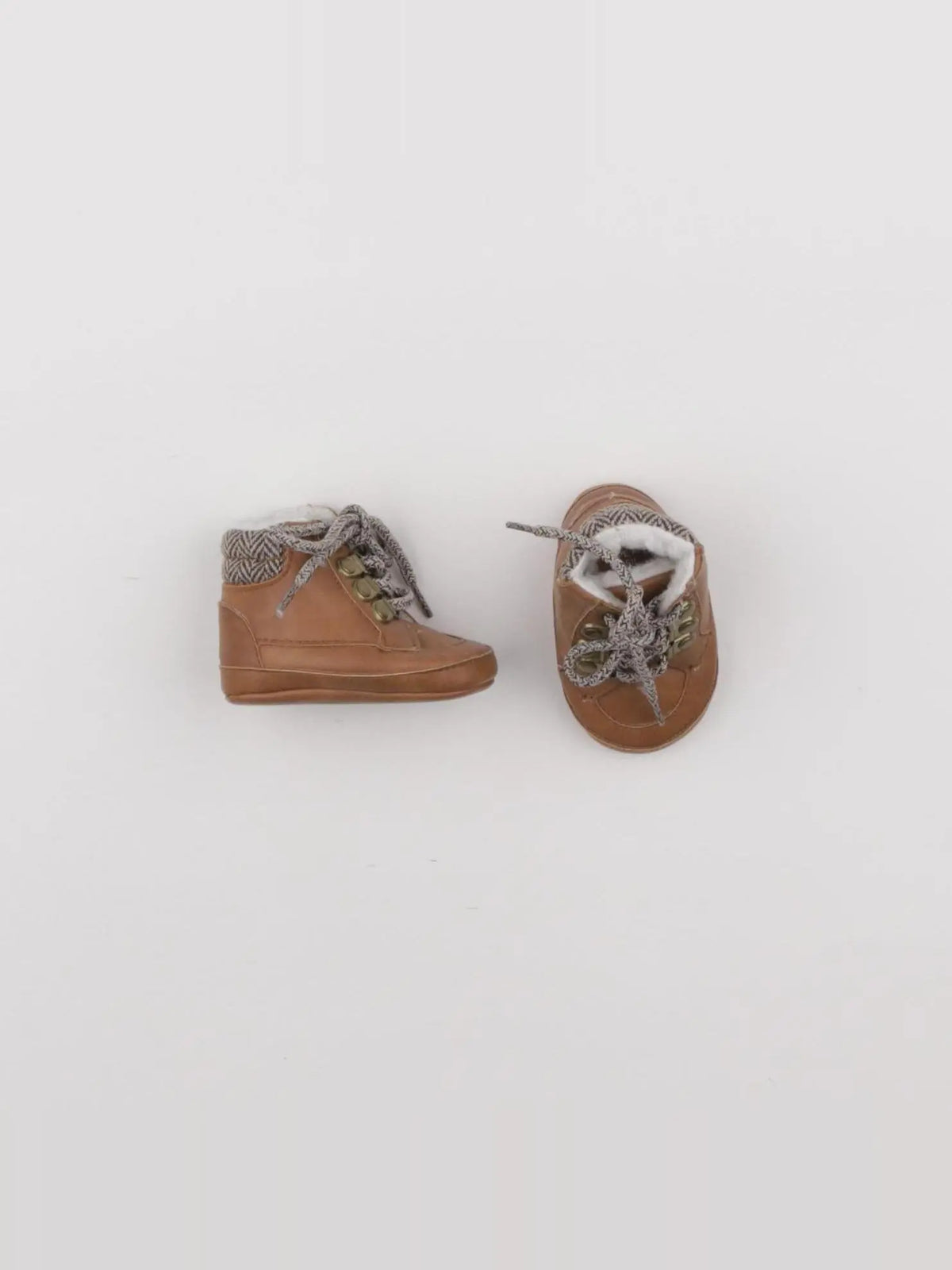 Tape à l'oeil - chaussons marron - pointure 17