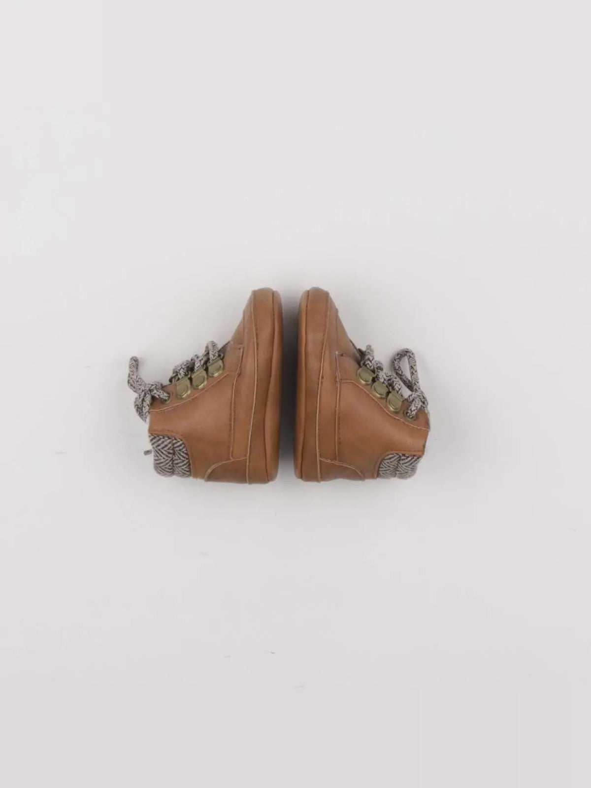 Tape à l'oeil - chaussons marron - pointure 17