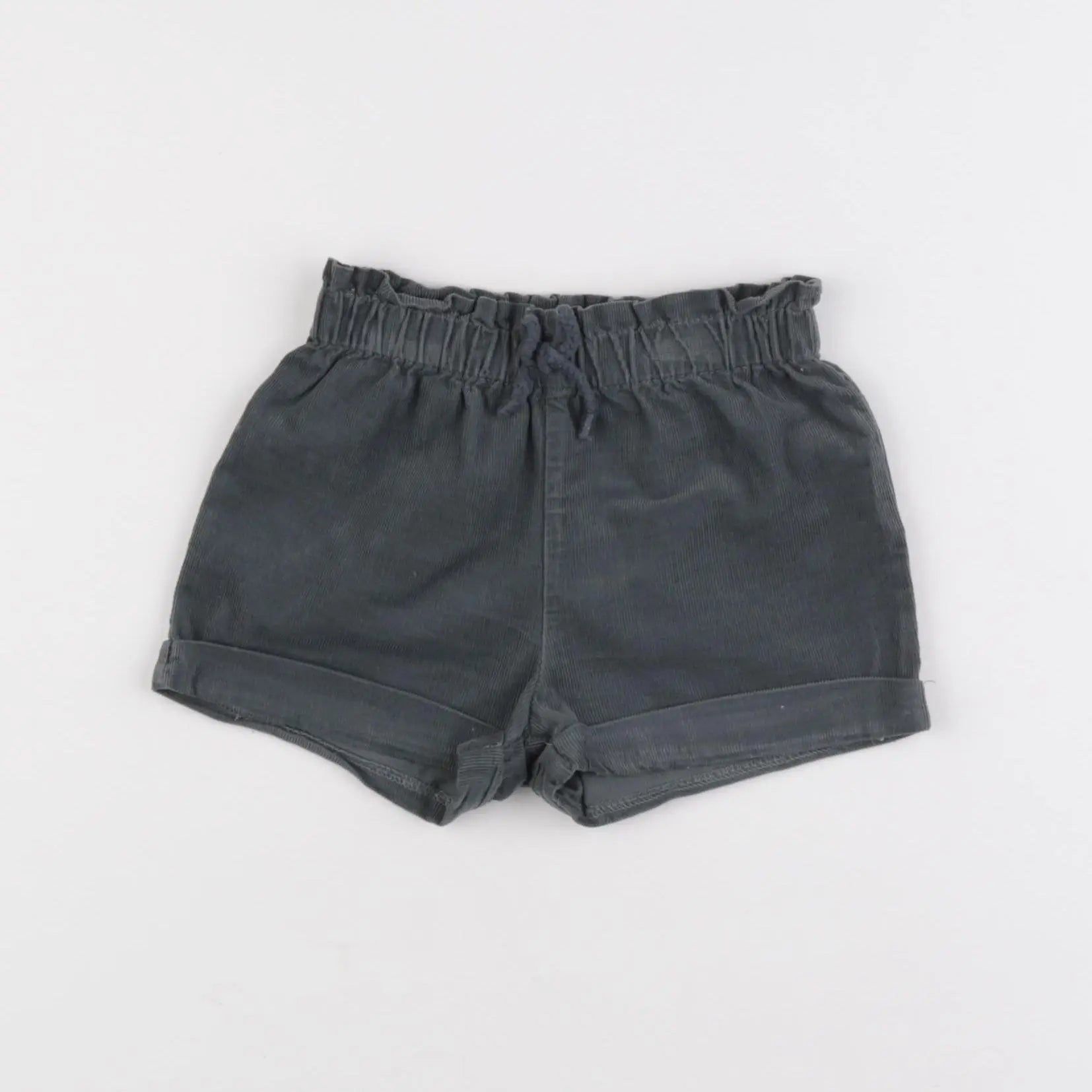 Vertbaudet - short vert - 18 mois