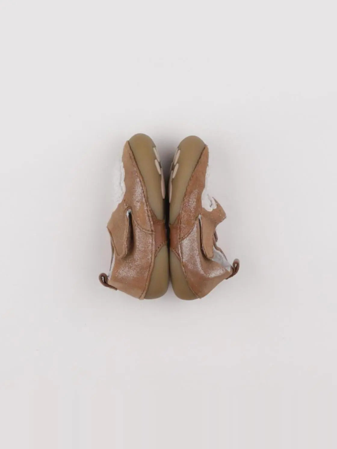 Vertbaudet - chaussons marron - pointure 18