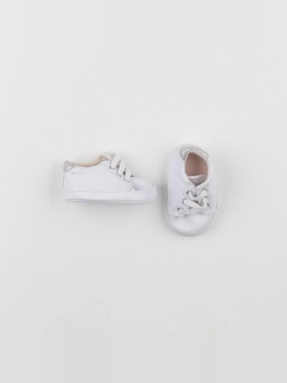 Obaïbi - chaussons blanc - pointure 16/17