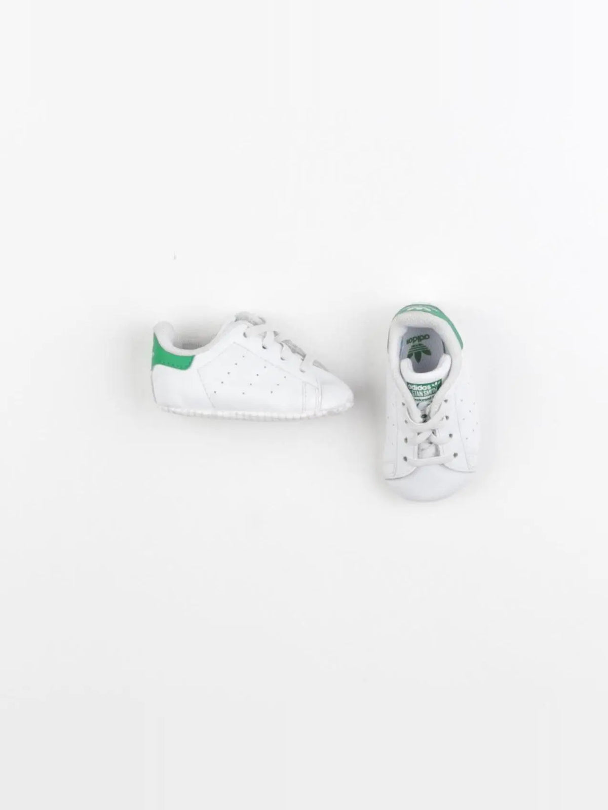 Adidas - chaussons blanc - pointure 17