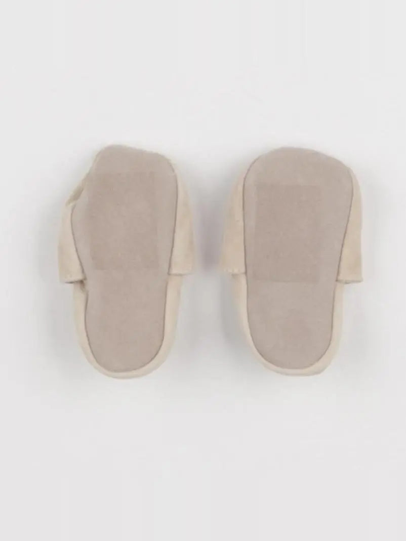 Tape à l'oeil - chaussons beige - pointure 17